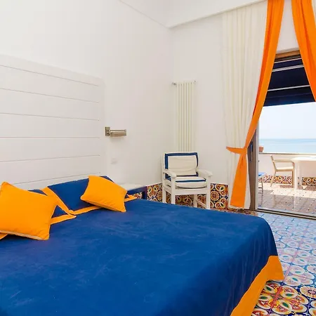 Casa Celestino מלון Sant'Angelo (Isola d'Ischia)