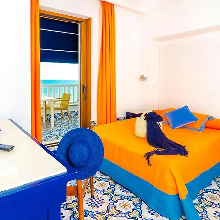 מלון Casa Celestino Sant'Angelo (Isola d'Ischia)