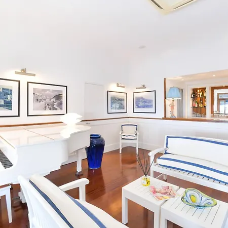 Casa Celestino מלון