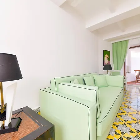 Casa Celestino 4*