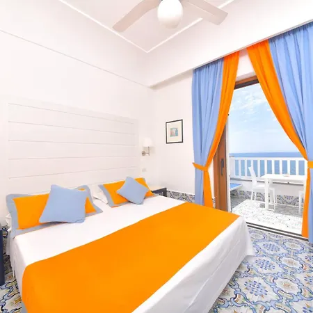 Casa Celestino Hotel
