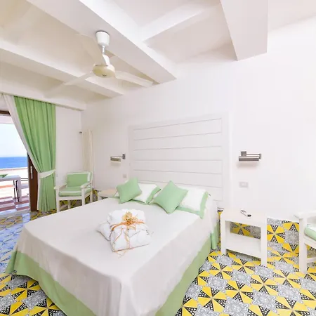 Casa Celestino 4*