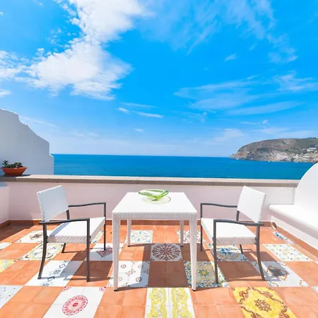 Casa Celestino Sant'Angelo (Isola d'Ischia)