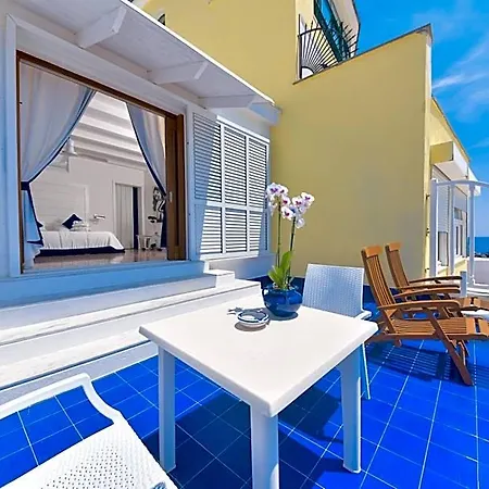 Casa Celestino Hotel