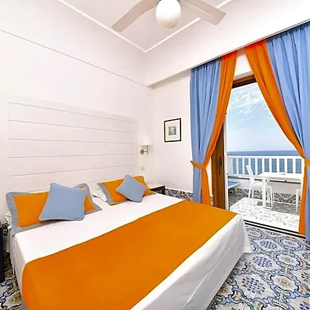 Casa Celestino Otel 4*