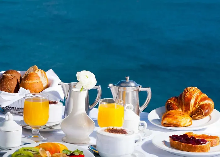 Casa Celestino 호텔 4*