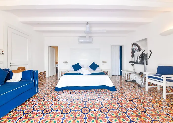 호텔 Casa Celestino Sant'Angelo (Isola d'Ischia)